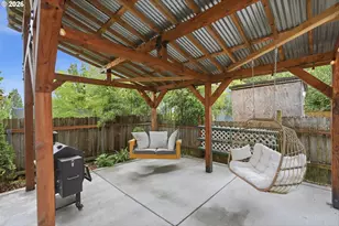 1216 Jackson St, Oregon City, OR 97045 - Photo 30