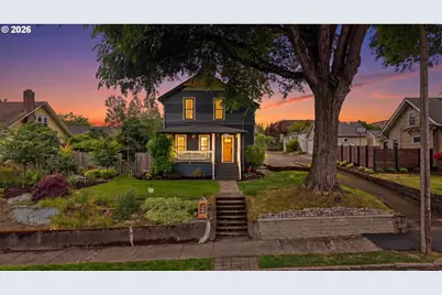 1216 Jackson St, Oregon City, OR 97045 - Photo 1