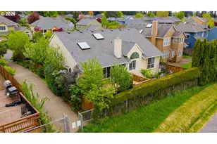 8955 SW Iowa Dr, Tualatin, OR 97062 - Photo 42