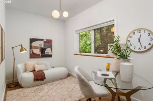 96 NW Maywood Dr, Portland, OR 97210 - Photo 32