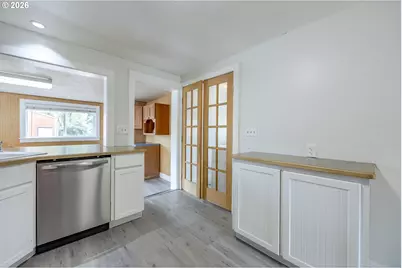 1270 Summer St NE, Salem, OR 97301 - Photo 12