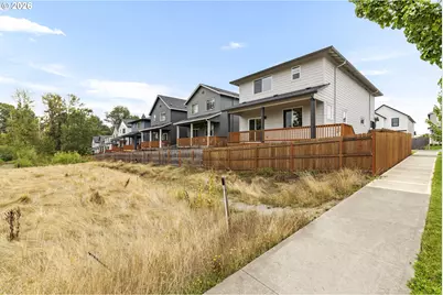 7013 N Madison Cir, Ridgefield, WA 98642 - Photo 2