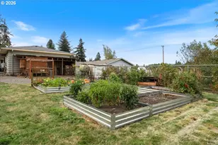 22020 S Leslie Ave, Beavercreek, OR 97004 - Photo 32