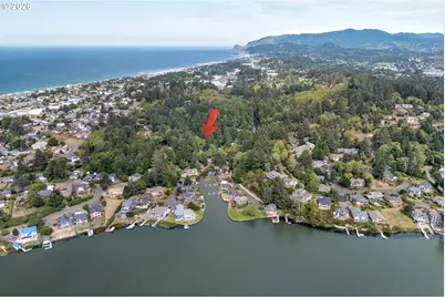 2086 NE Arrowhead Way, Lincoln City, OR 97367 - Photo 4