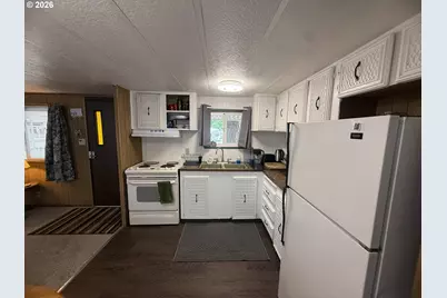 4531 Franklin Blvd #5, Eugene, OR 97403 - Photo 10
