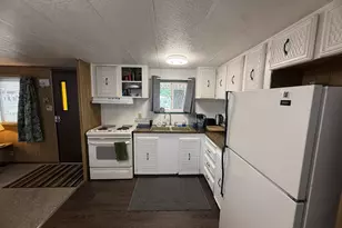 4531 Franklin Blvd, Eugene, OR 97403 - Photo 10