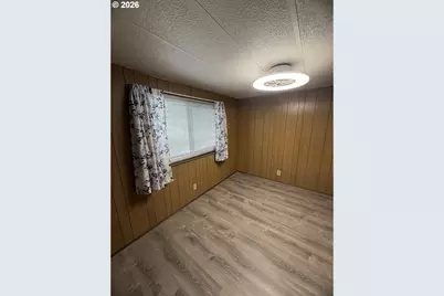 4531 Franklin Blvd #5, Eugene, OR 97403 - Photo 12