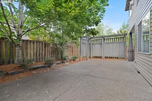 7001 SW Bouchaine St, Wilsonville, OR 97070 - Photo 28