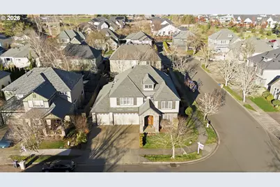 7001 SW Bouchaine St, Wilsonville, OR 97070 - Photo 32