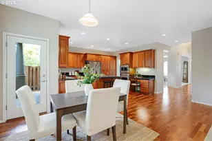 7001 SW Bouchaine St, Wilsonville, OR 97070 - Photo 10