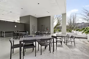 1220 NE 17th Ave, Portland, OR 97232 - Photo 22