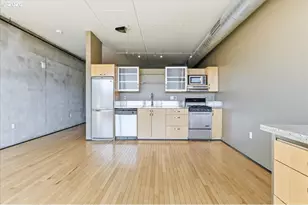 1410 NW Kearney St, Portland, OR 97209 - Photo 12