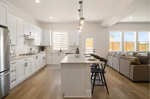 11810 SW 182nd Ave, Beaverton, OR 97007 - Photo 4