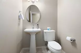 8433 Forest Ridge Loop, Redmond, OR 97756 - Photo 22