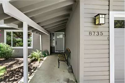 8735 SW 75th Ave, Portland, OR 97223 - Photo 4