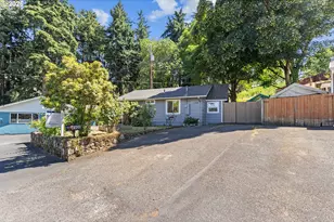 1508 E 16th Pl, Vancouver, WA 98661 - Photo 2