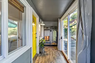 1508 E 16th Pl, Vancouver, WA 98661 - Photo 8