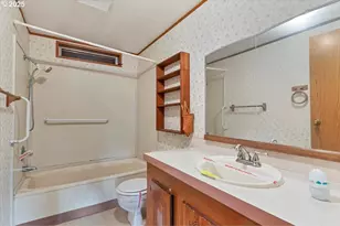 560 NE Cherry Hill Rd, Sheridan, OR 97378 - Photo 32