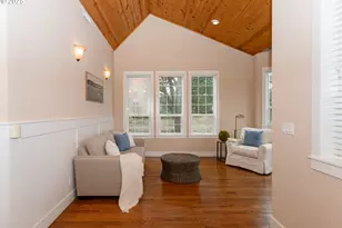 1640 17th St, Florence, OR 97439 - Photo 4