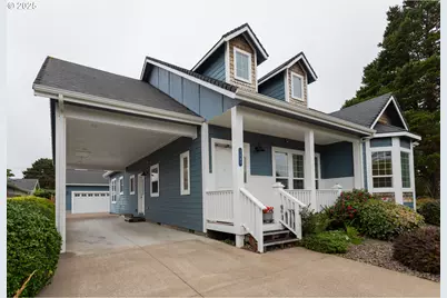 1640 17th St, Florence, OR 97439 - Photo 2