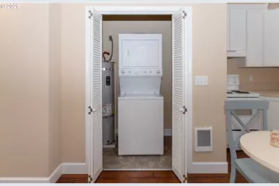 1640 17th St, Florence, OR 97439 - Photo 26