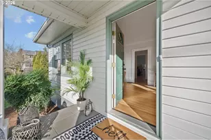 3700 NE 34th Ave, Portland, OR 97212 - Photo 2