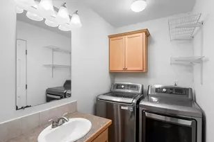 13422 SE Harold St, Portland, OR 97236 - Photo 20
