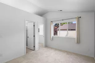 13422 SE Harold St, Portland, OR 97236 - Photo 22