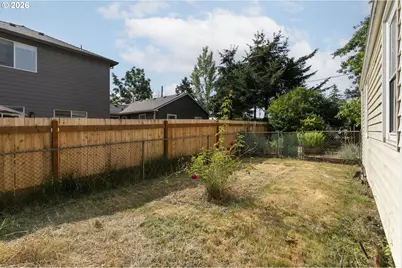 11625 NE Siskiyou St, Portland, OR 97220 - Photo 32