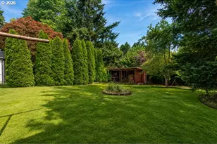 11625 NE Siskiyou St, Portland, OR 97220 - Photo 30