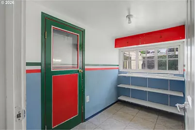11625 NE Siskiyou St, Portland, OR 97220 - Photo 16