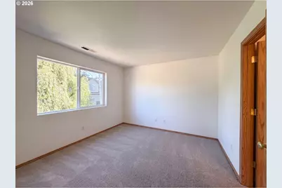 773 NW Forest Creek Dr, Hillsboro, OR 97124 - Photo 2