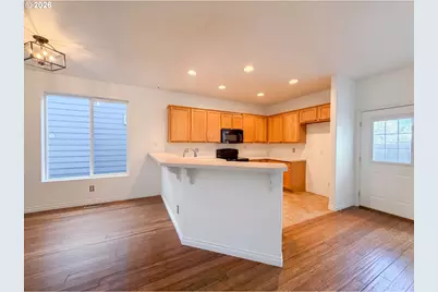 773 NW Forest Creek Dr, Hillsboro, OR 97124 - Photo 12