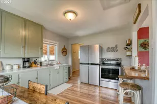 326 NE Cherry St, Pilot Rock, OR 97868 - Photo 8