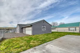 326 NE Cherry St, Pilot Rock, OR 97868 - Photo 32