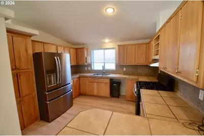 44214 Fuzzy Mullien Rd, Baker City, OR 97814 - Photo 20