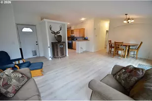 44214 Fuzzy Mullien Rd, Baker City, OR 97814 - Photo 18
