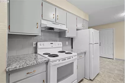 3313 E 17th St, Vancouver, WA 98660 - Photo 18