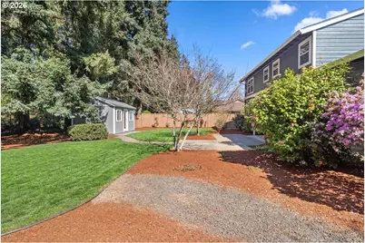 8685 SW Wilson Ln, Wilsonville, OR 97070 - Photo 36