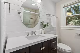 8685 SW Wilson Ln, Wilsonville, OR 97070 - Photo 32