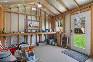 8685 SW Wilson Ln, Wilsonville, OR 97070 - Photo 40