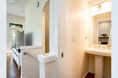 1420 NW 20th Ave #505, Portland, OR 97209 - Photo 12
