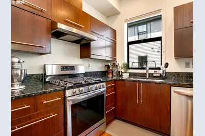 1420 NW 20th Ave #505, Portland, OR 97209 - Photo 10