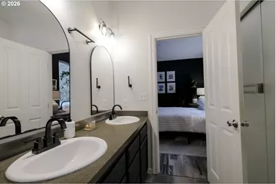 1732 SE 3rd St, Astoria, OR 97103 - Photo 22