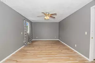 125 Susan St, Myrtle Creek, OR 97457 - Photo 16