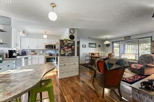 29671 View St, Rainier, OR 97048 - Photo 10