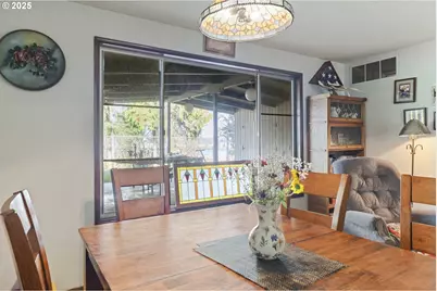 29671 View St, Rainier, OR 97048 - Photo 8