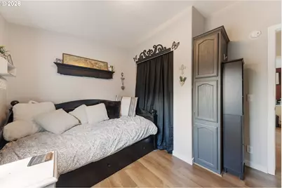 1377 SW Louise Dr, McMinnville, OR 97128 - Photo 22