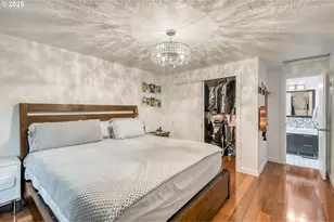 6196 SW Capitol Hwy, Portland, OR 97239 - Photo 12