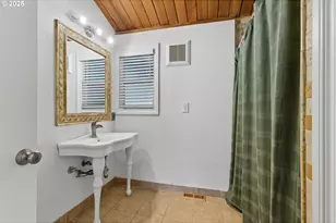 19824 S Butte Rd, Beavercreek, OR 97004 - Photo 22